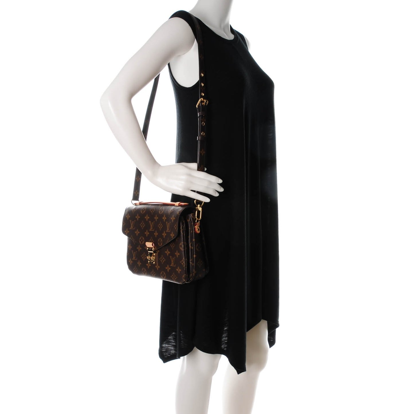 Monogram Pochette Metis