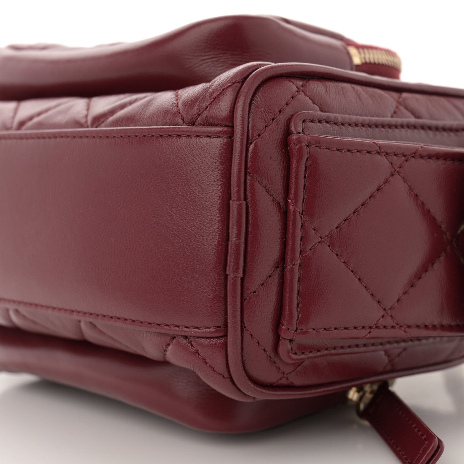 Chanel Shiny Crumpled Lambskin Quilted Small Preppy Pocket Camera Case Burgundy 9 of 10