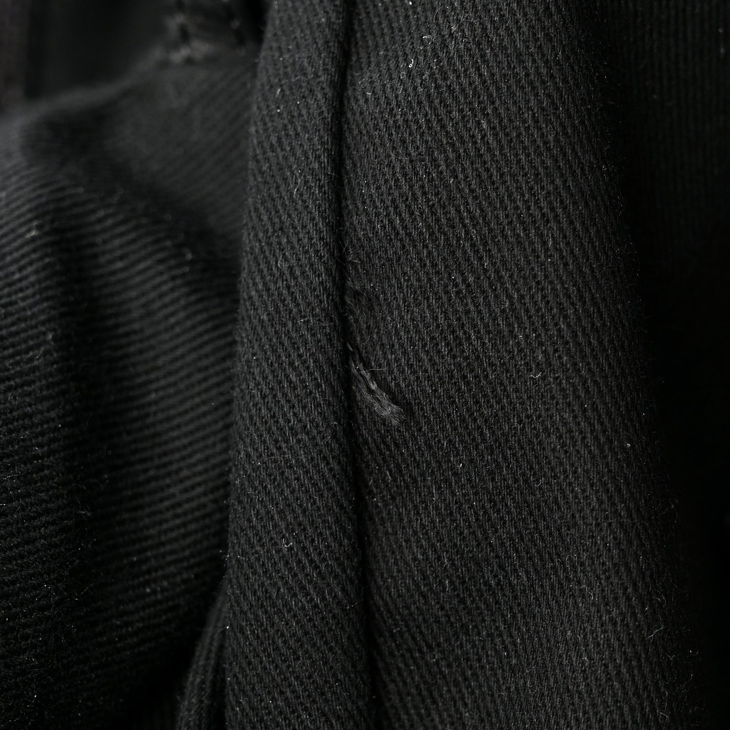 Mixed Fibers Calfskin Striped Medium Deauville Tote Black