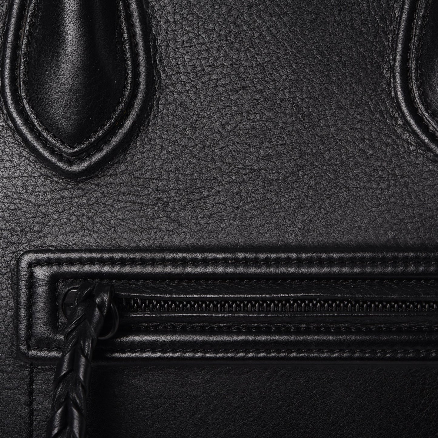 Supple Calfskin Medium Phantom Luggage Black