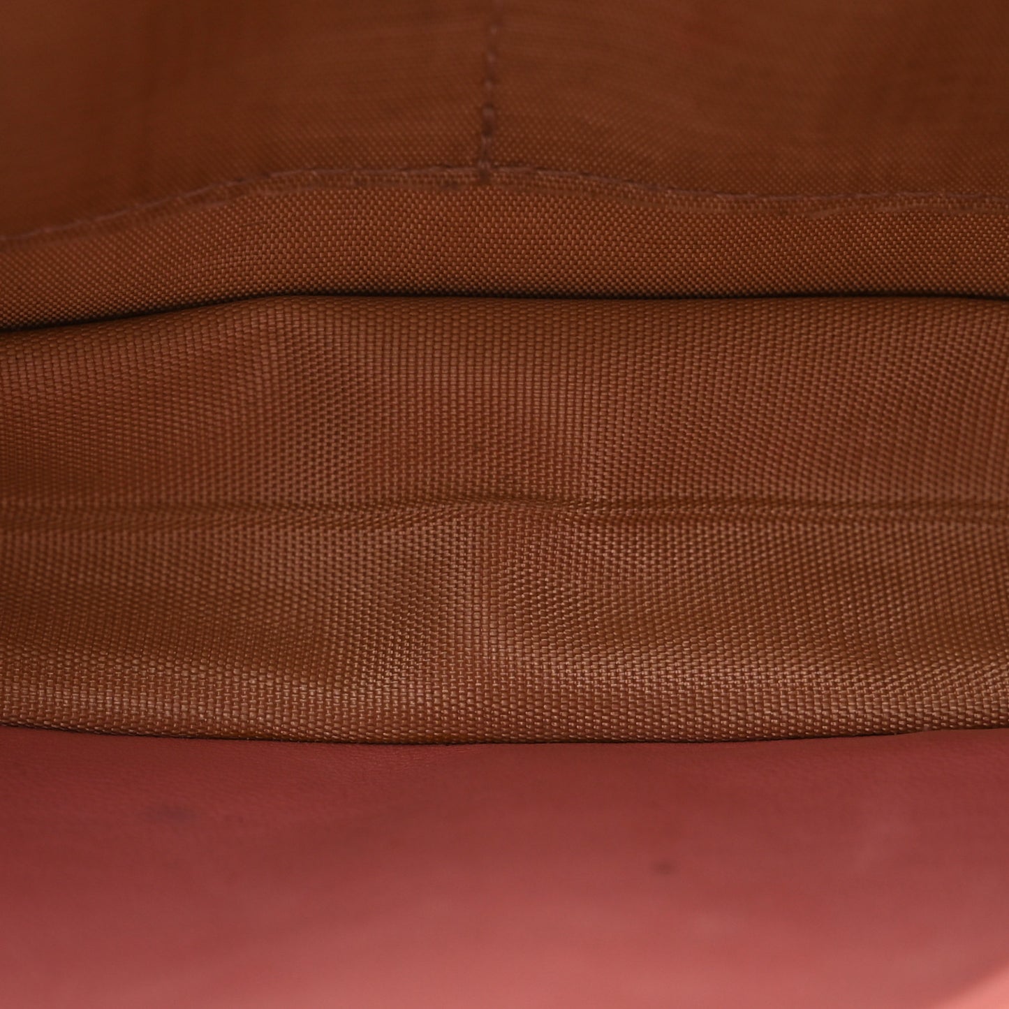 Caviar Timeless CC Wallet on Chain WOC Pink