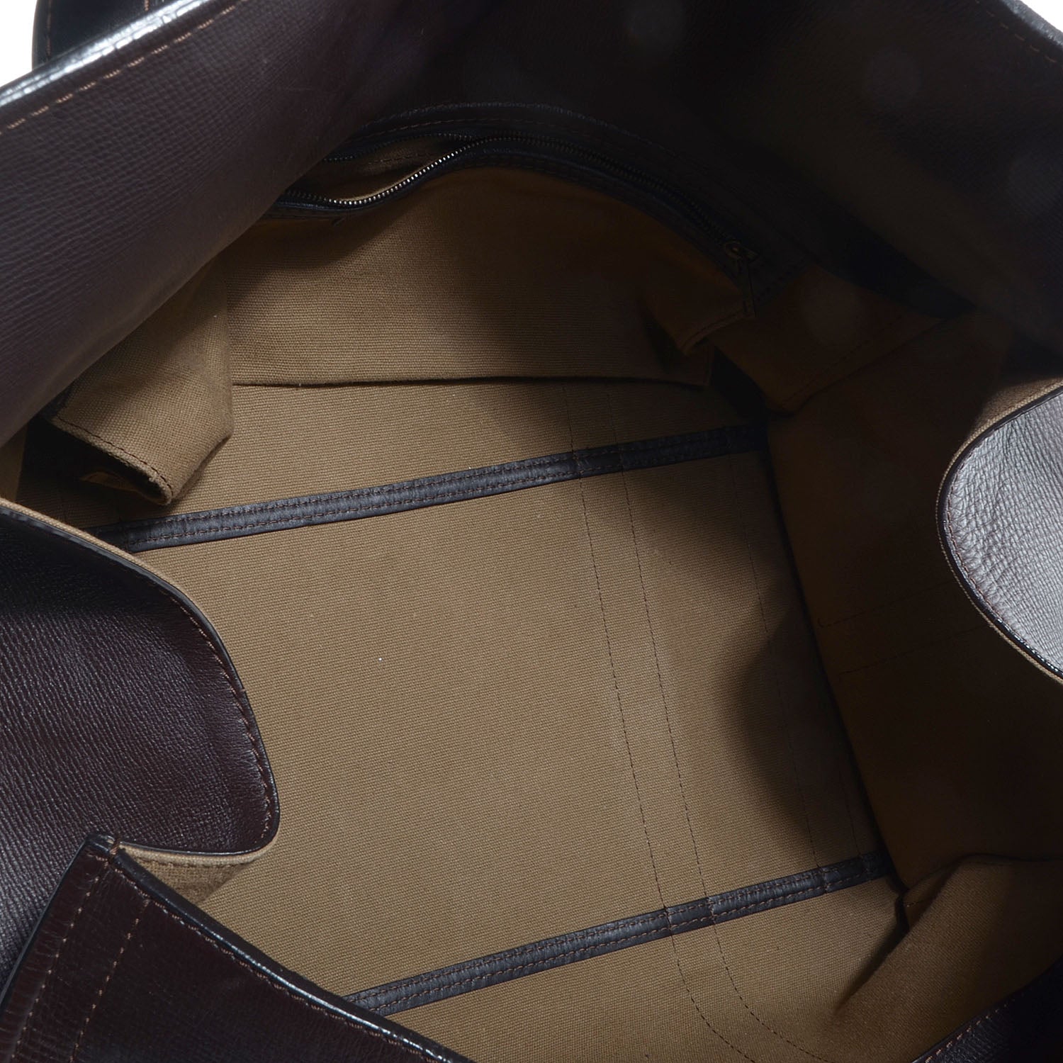 Louis Vuitton Utah Leather Sac Week-End 7 of 10