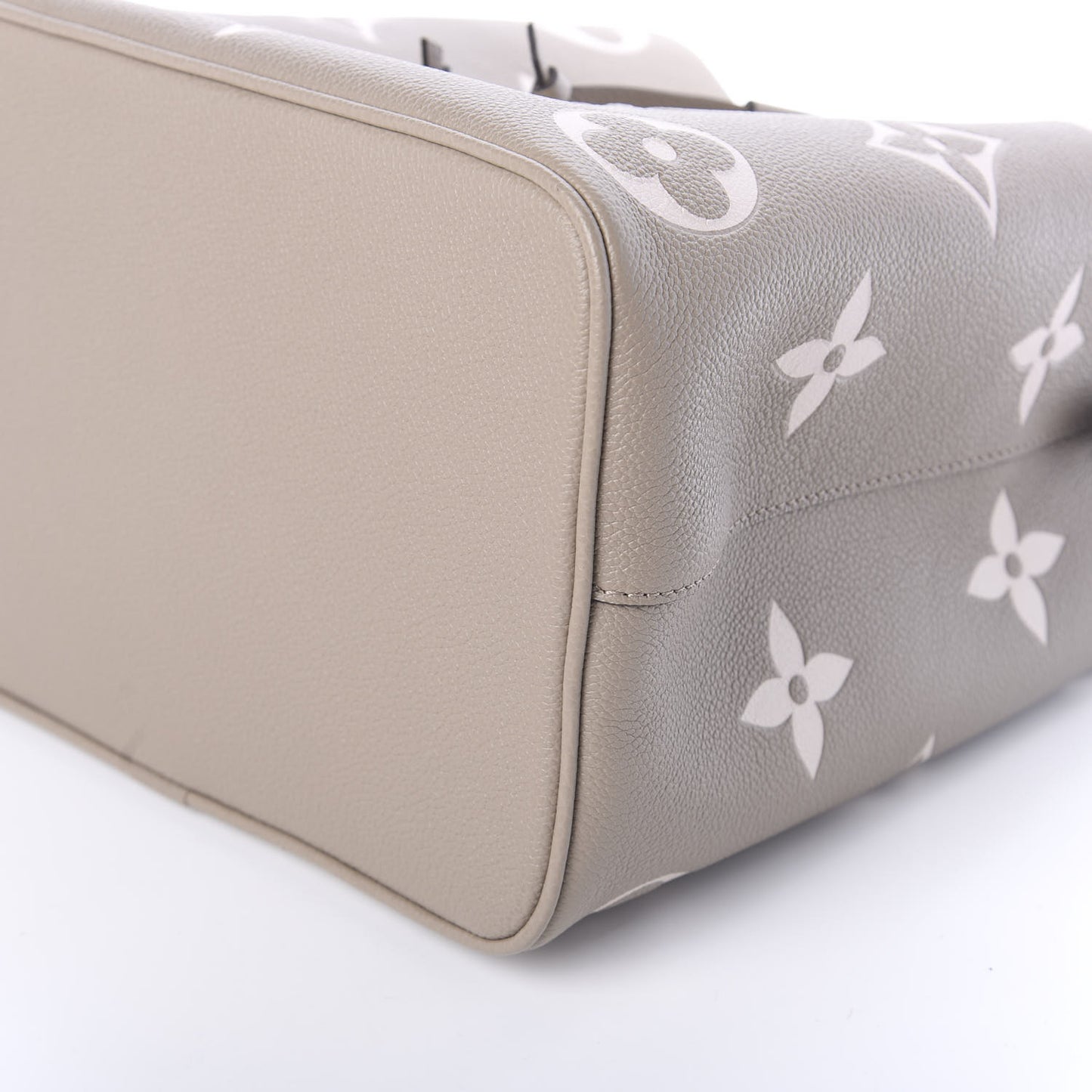 Empreinte Monogram Giant Neonoe MM Tourterelle Creme