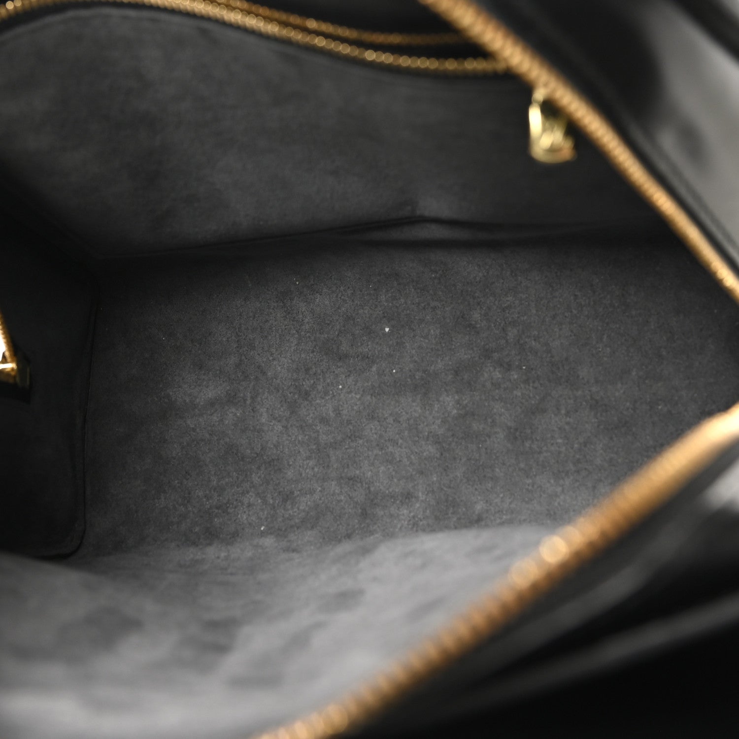 Louis Vuitton Epi Pont-Neuf Black 5 of 9