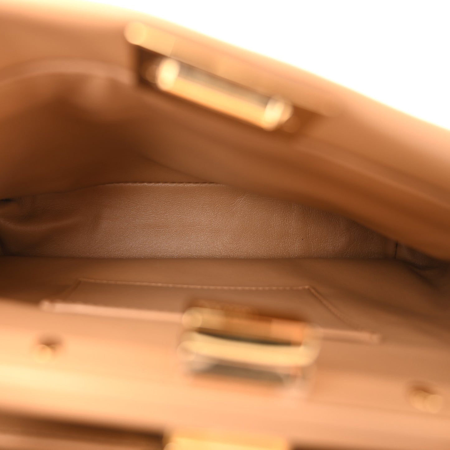 Shearling Nappa Macro FF 1974 Mini Peekaboo Iconic Satchel White Ice Cuoio Miele Scuro