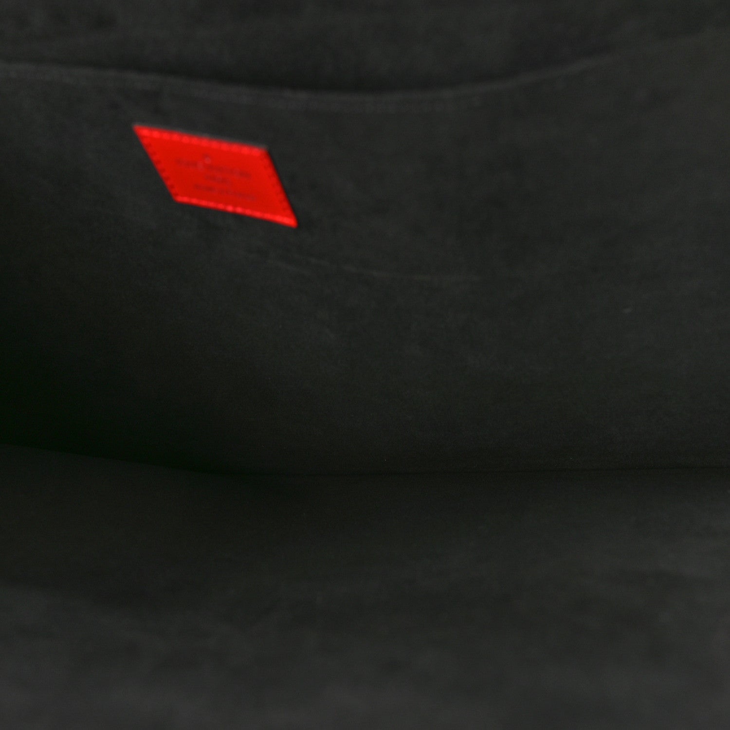 Louis Vuitton X Supreme Epi Pochette Jour GM Red 5 of 9