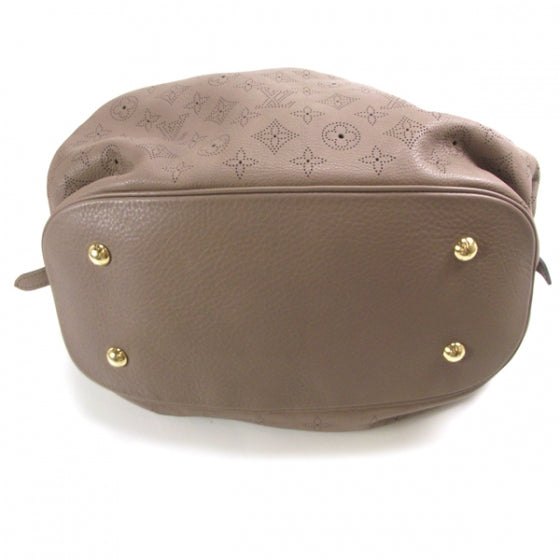 Louis Vuitton Mahina L Poudre 4 of 10