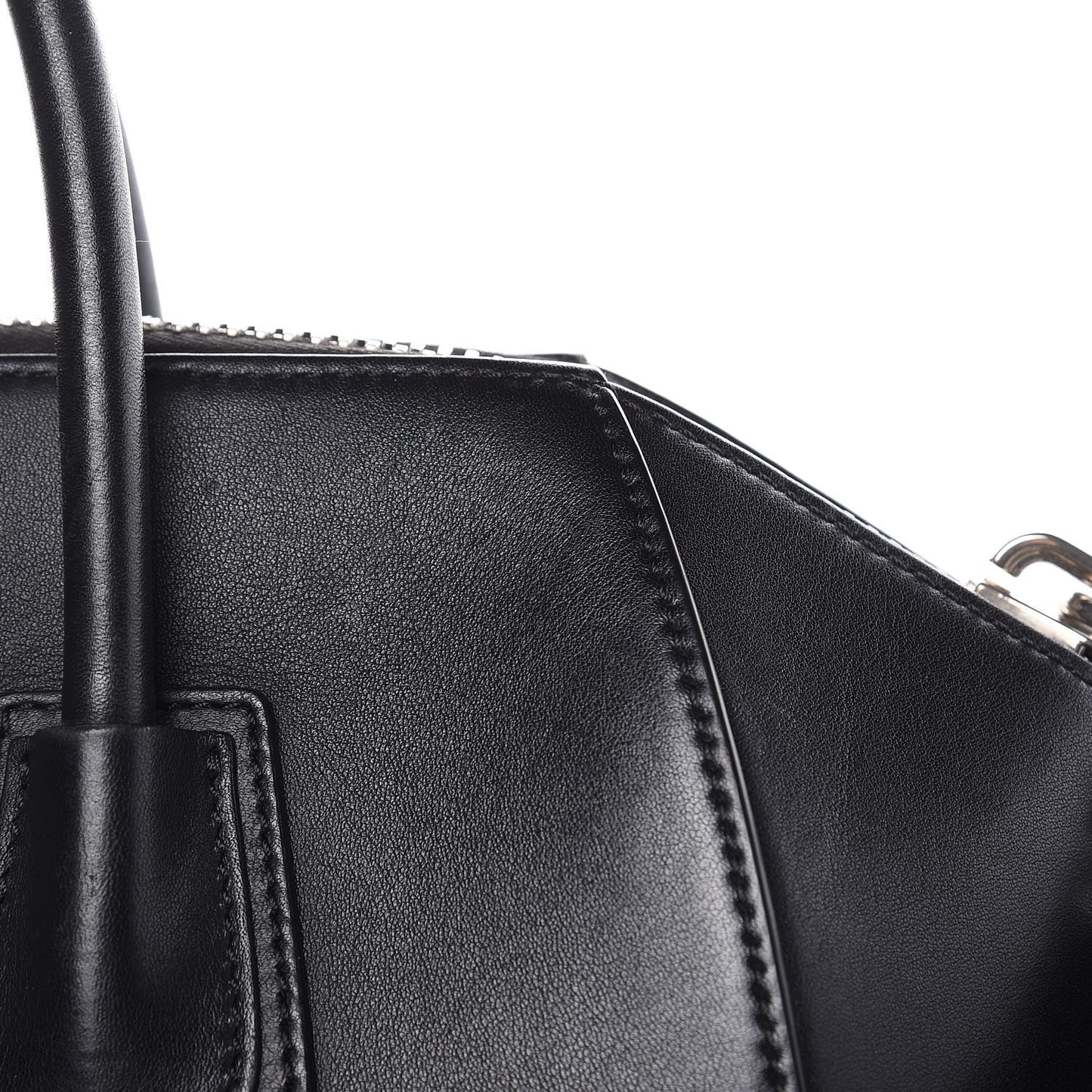 Calfskin Medium Metal Antigona Black