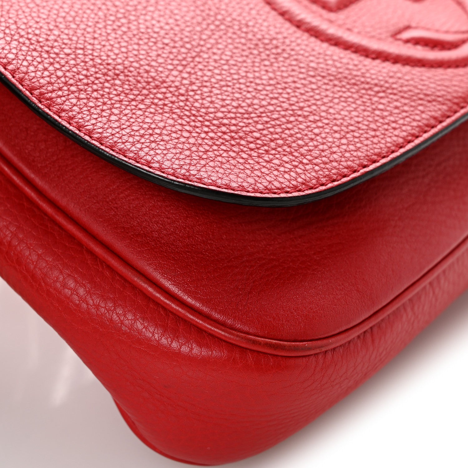 Gucci Pebbled Calfskin Medium Soho Flap Crossbody Tabasco Red 12 of 13