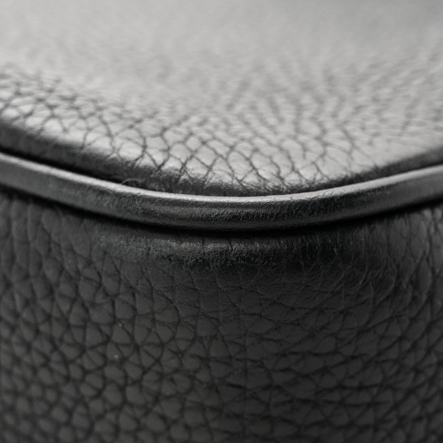 Gucci Pebbled Calfskin Small Soho Disco Bag Black 13 of 19