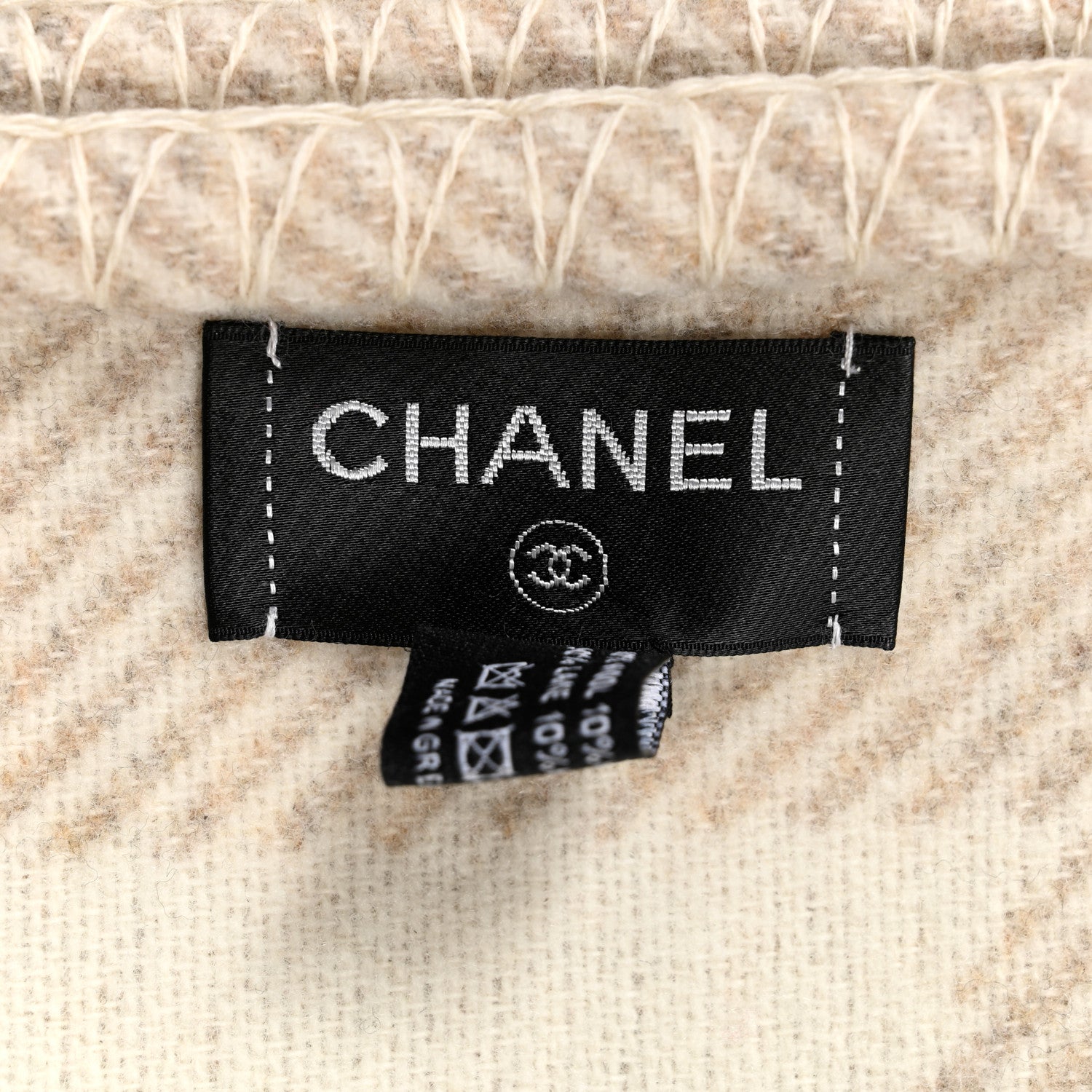 Chanel Wool Cashmere CC Throw Blanket Beige 4 of 4