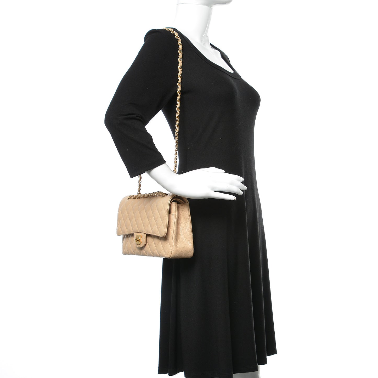 Caviar Quilted Medium Double Flap Beige Clair