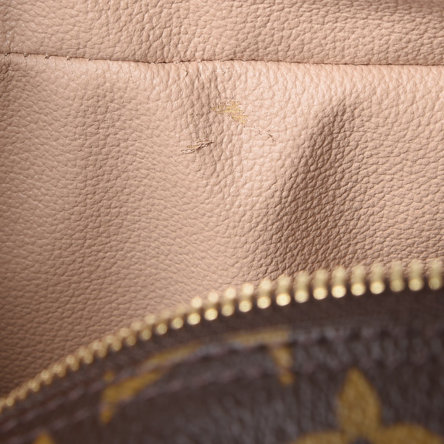 Louis Vuitton Monogram Trousse Toilette 28 9 of 9