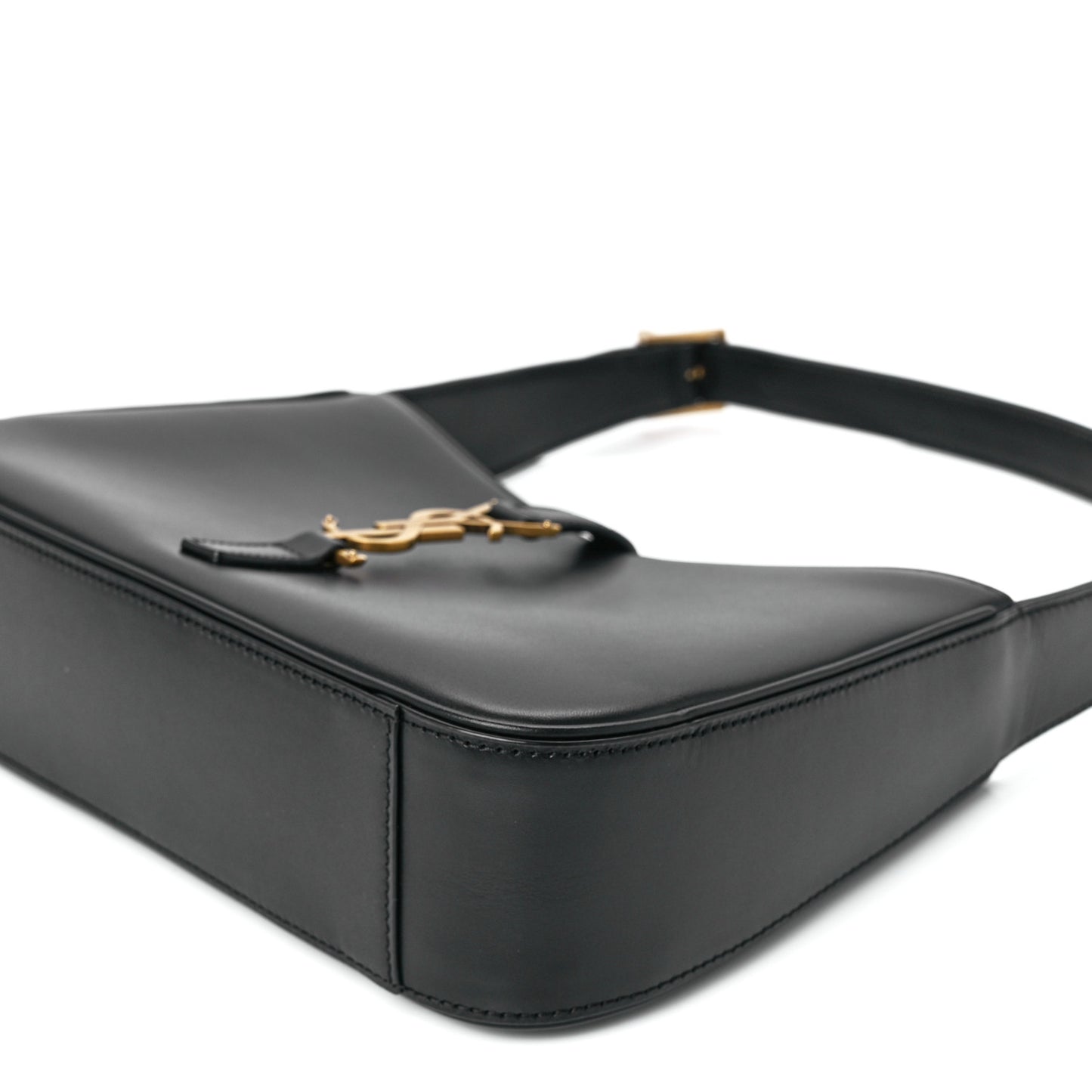 Smooth Calfskin Le 5 A 7 Hobo Black