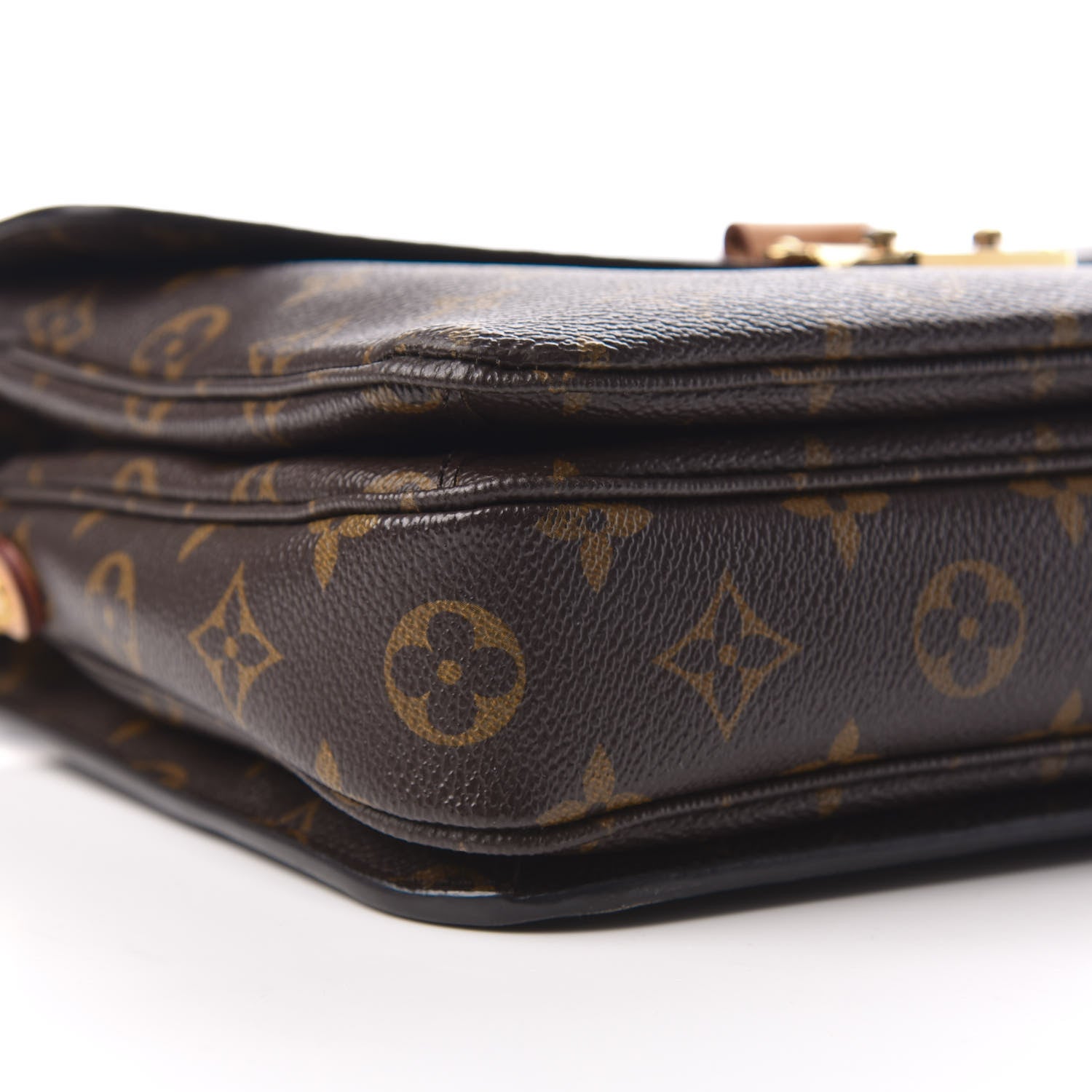 Louis Vuitton Monogram Pochette Metis 6 of 9