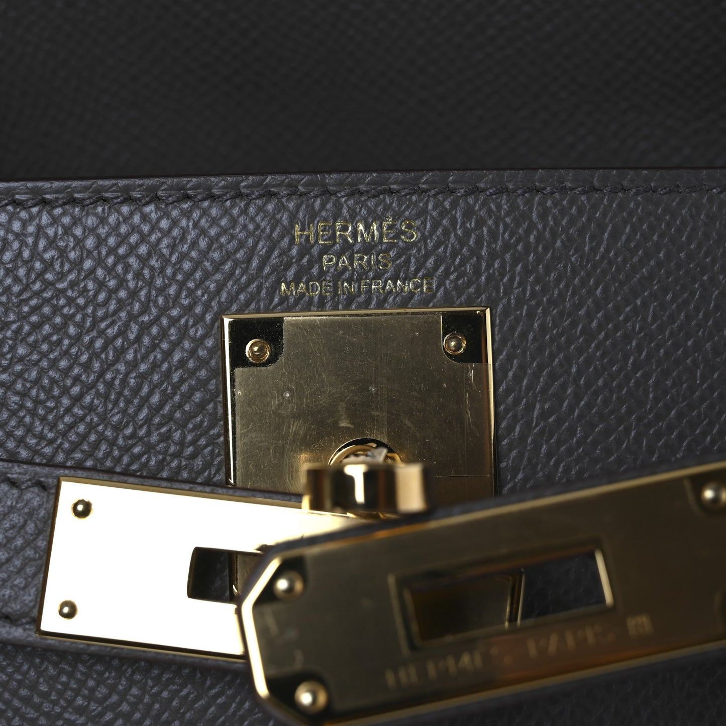 Epsom Kelly Sellier 28 Etain