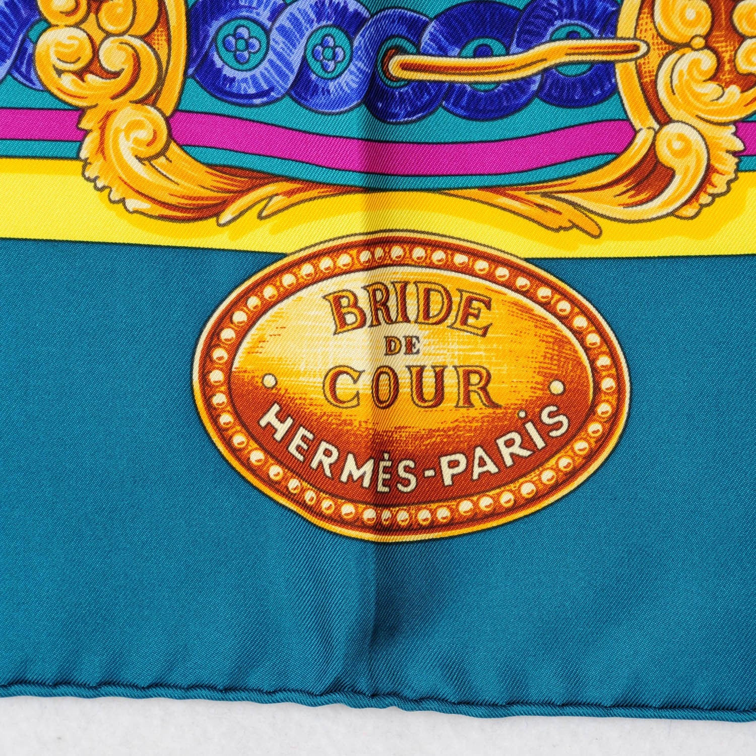 Hermes Silk Bride De Cour Scarf 90 Canard Jaune Vif Fuchsia 3 of 5