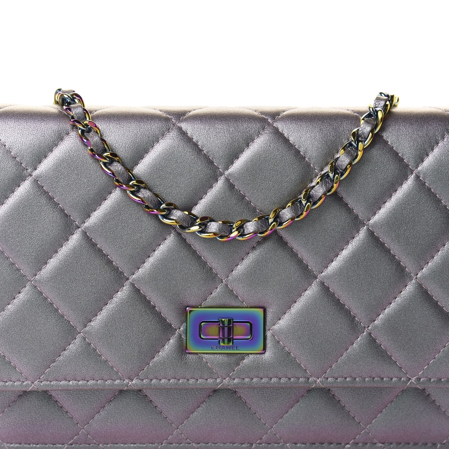 Iridescent Lambskin Quilted Reissue Wallet On Chain WOC Light Purple
