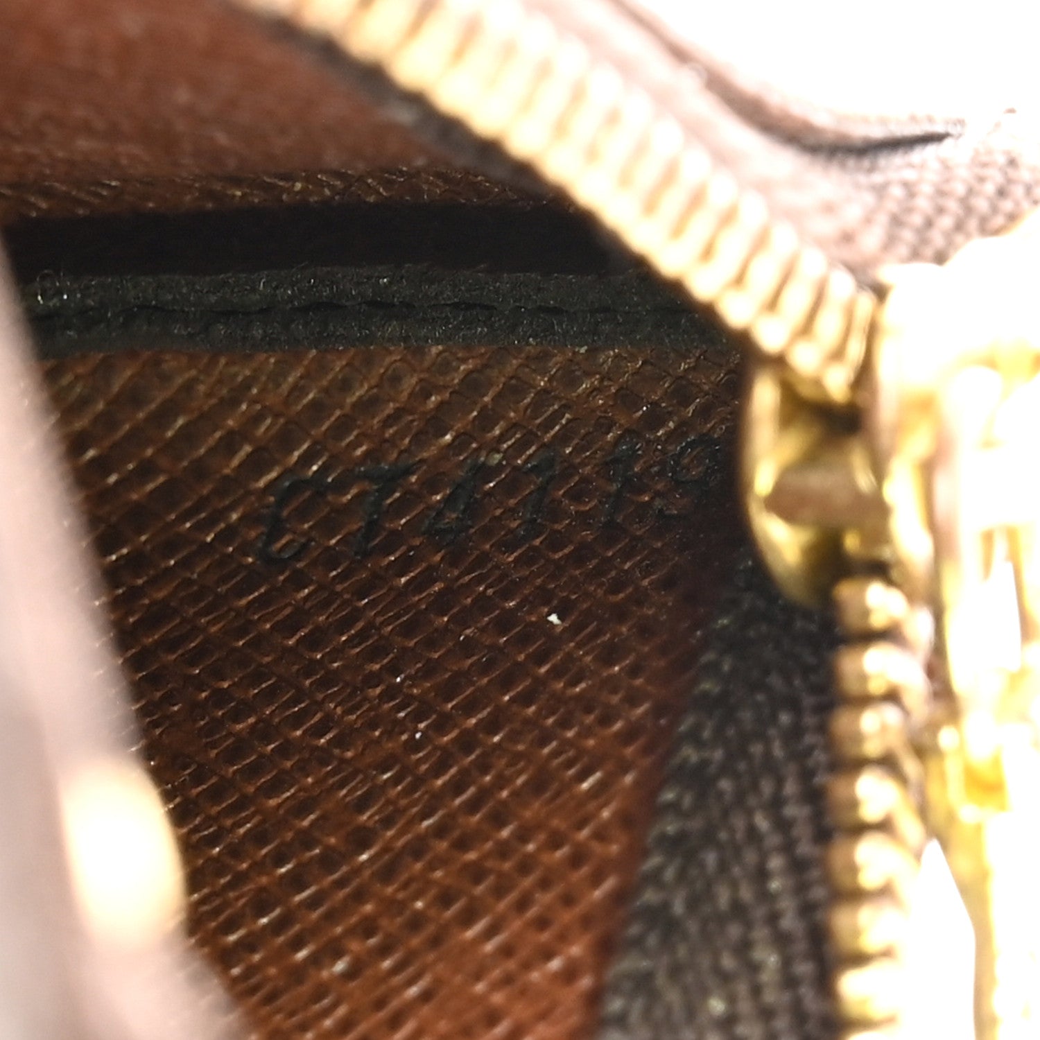 Louis Vuitton LOUIS VUITTON Monogram Key Pouch 7 of 7