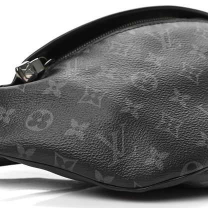 Louis Vuitton Monogram Eclipse Discovery Bumbag 7 of 8