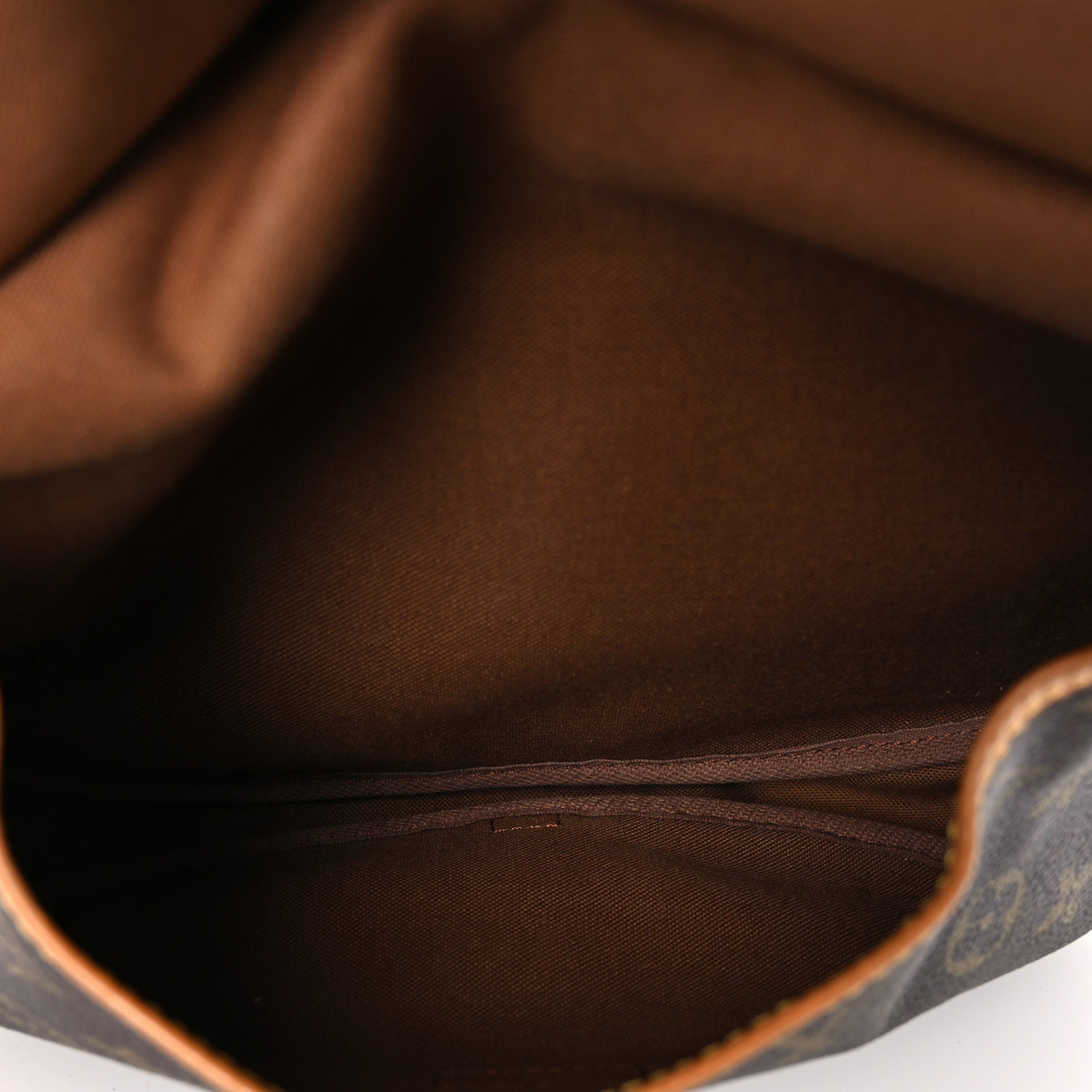Monogram Saumur 30