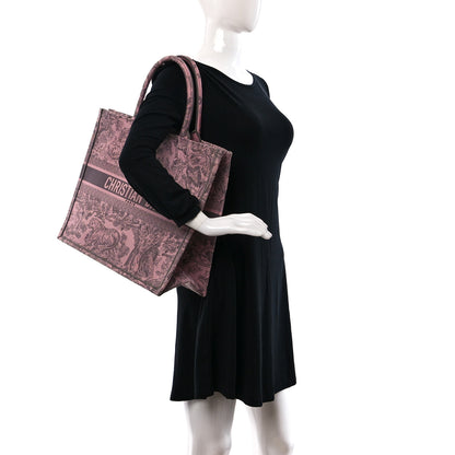 Christian Dior Canvas Embroidered Large Dioriviera Toile De Jouy Book Tote Pink 2 of 17