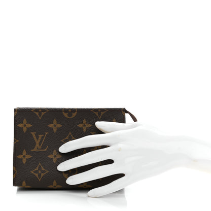 Louis Vuitton Monogram Toiletry Pouch 15 3 of 7