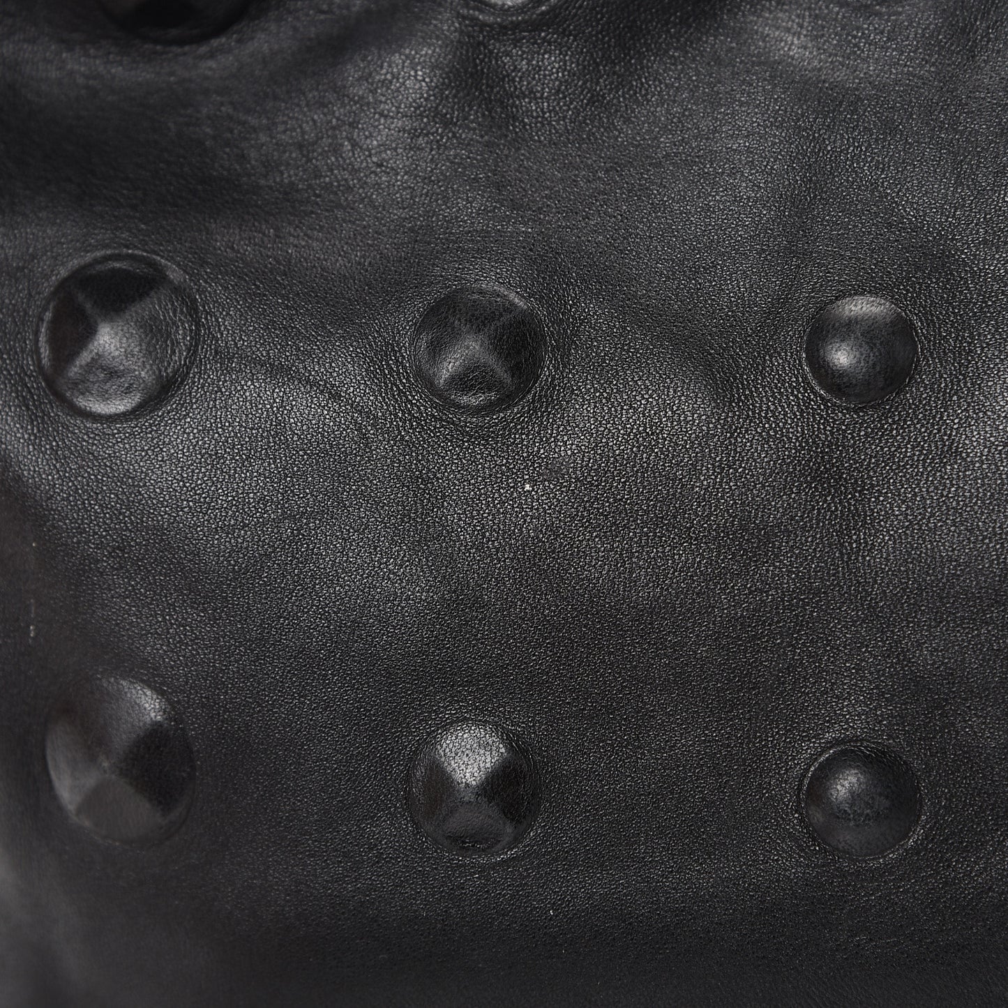 Nappa Studded Medium Veneta Hobo Black