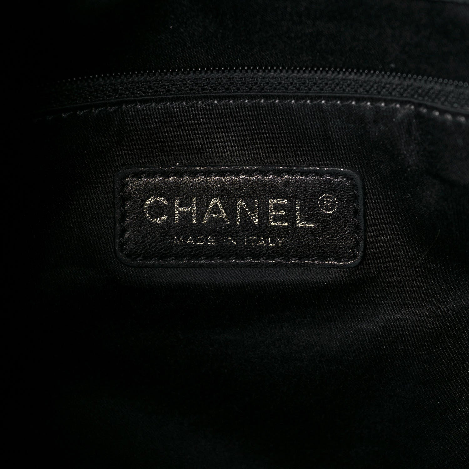 Chanel Distressed Glazed Caviar Quilted Large Elastic Tote Black 10 of 13