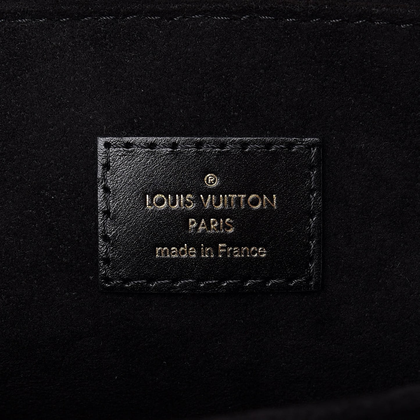 Reverse Monogram Pochette Metis
