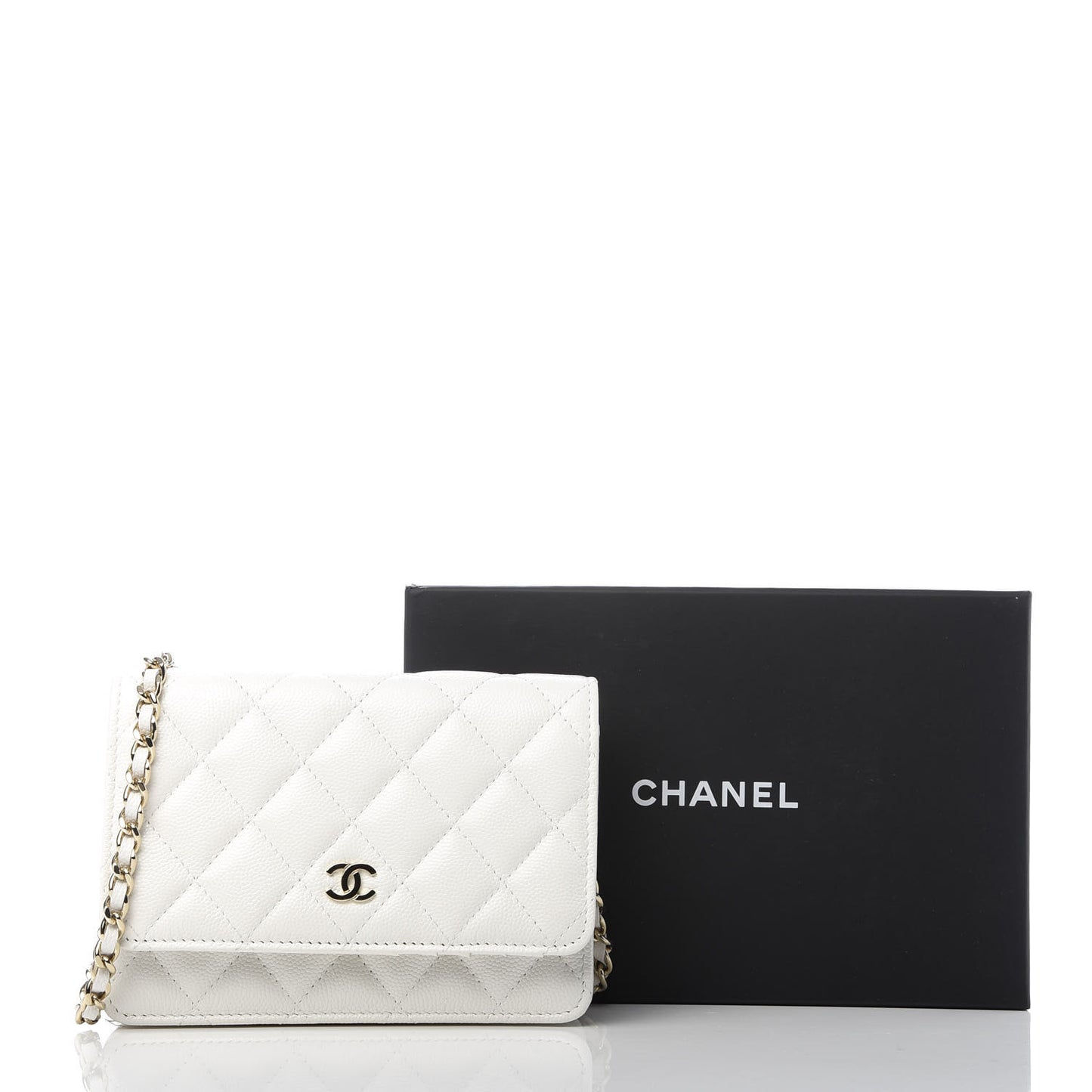 Caviar Quilted Mini Wallet On Chain WOC White