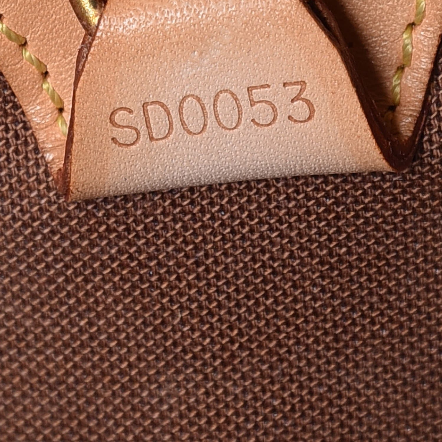 Louis Vuitton Monogram Ellipse PM 6 of 28