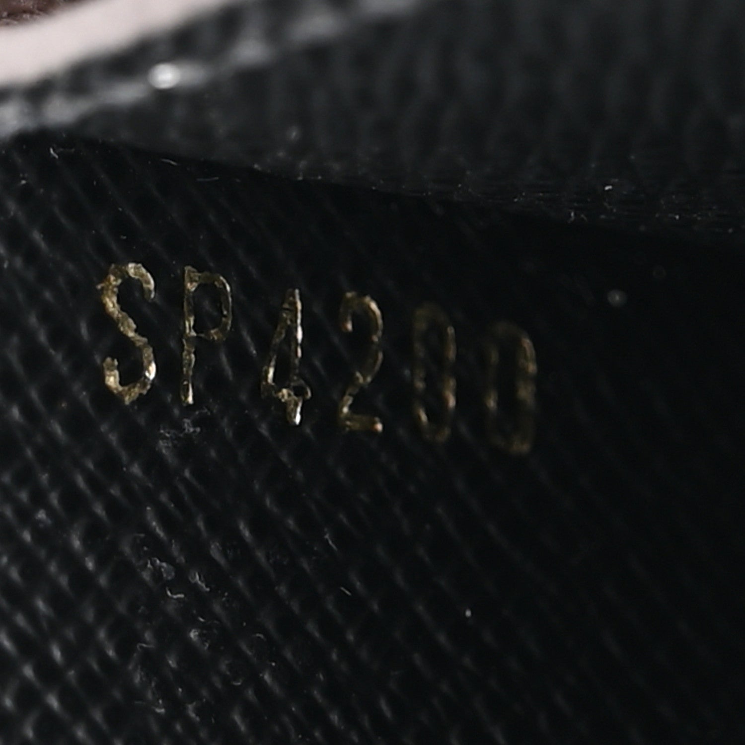 Louis Vuitton Reverse Monogram Card Holder 7 of 9