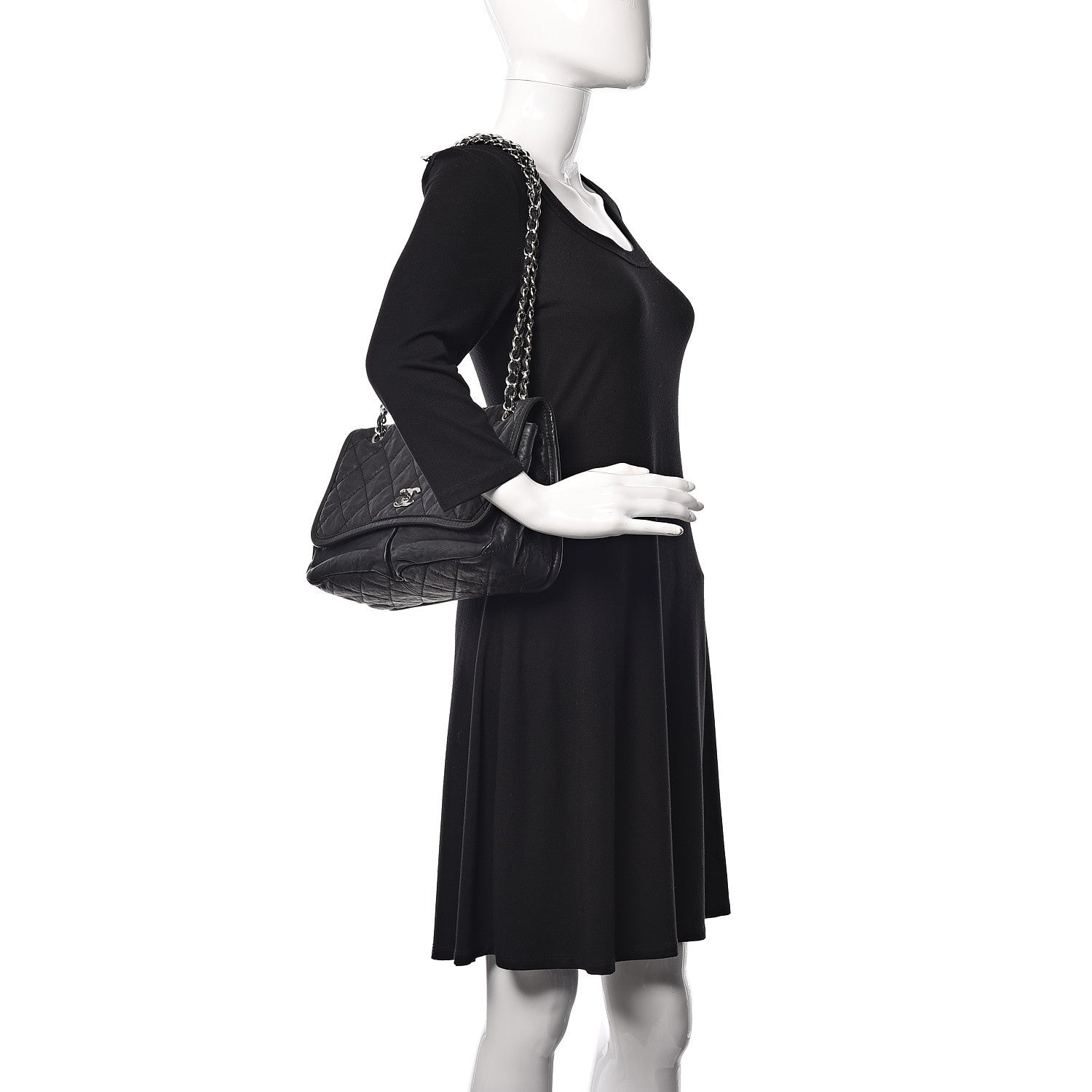 Chanel Calfskin Medium Natural Beauty Flap Black 4 of 13