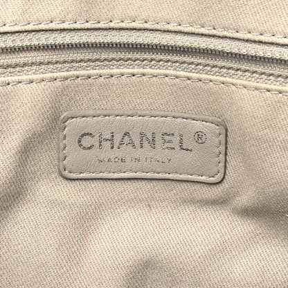 Chanel Caviar Quilted Jumbo Easy Flap Black 6 of 13