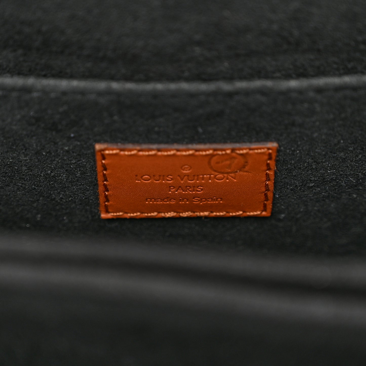 Reverse Monogram Dauphine MM