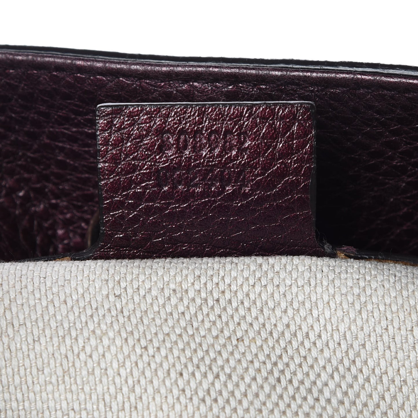 Metallic Cellarius Calfskin Medium Soho Chain Shoulder Bag Classic Burgundy