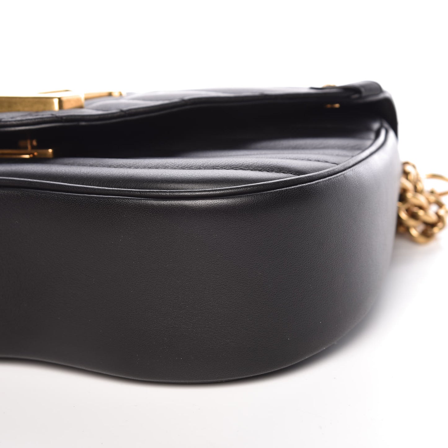Calfskin New Wave Chain MM Black