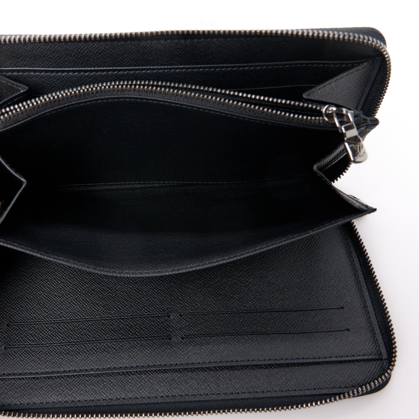 LOUIS VUITTON Monogram Eclipse Zippy Organizer Wallet