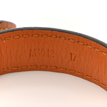 Louis Vuitton Monogram Essential V Bracelet 17 4 of 5
