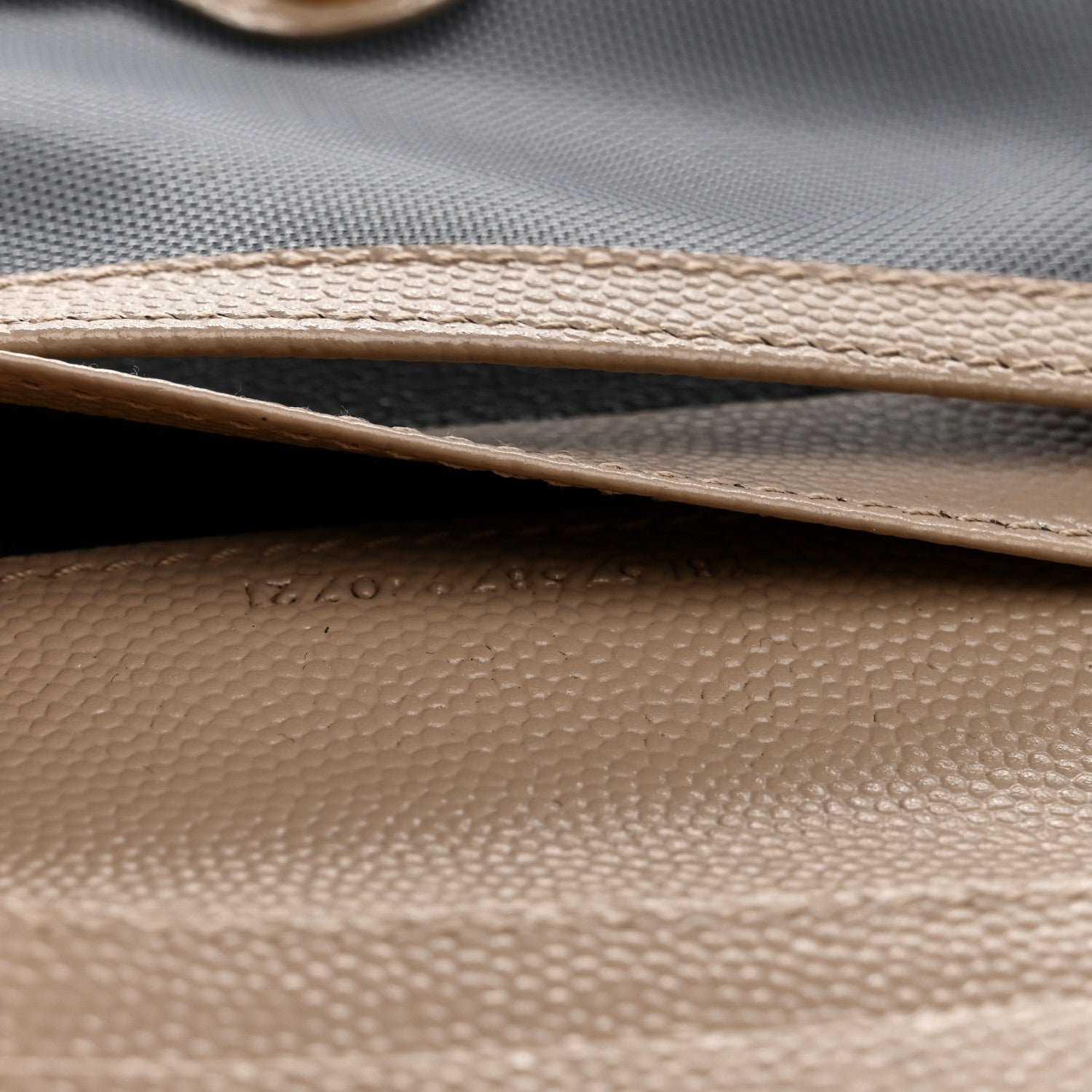 Saint Laurent Grain De Poudre Matelasse Chevron Monogram Zipped Card Case Dark Beige 7 of 8