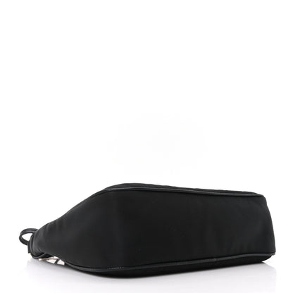 Prada Nylon Re-Edition 2005 Shoulder Bag Black 4 of 12