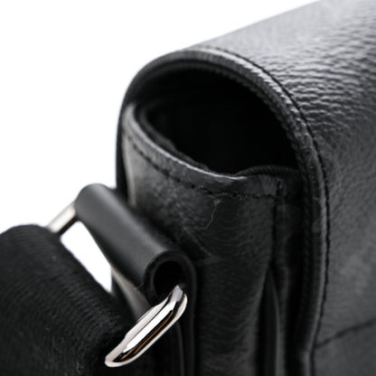Louis Vuitton Monogram Eclipse District MM 12 of 13
