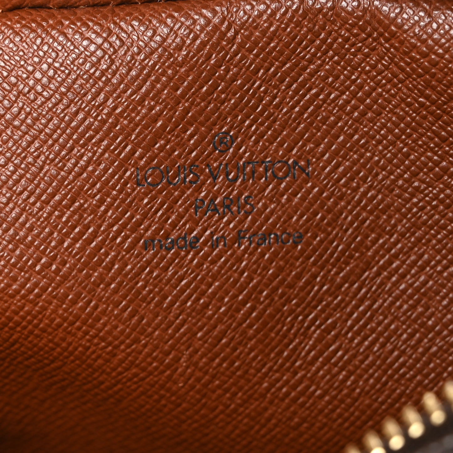 Monogram Amazone