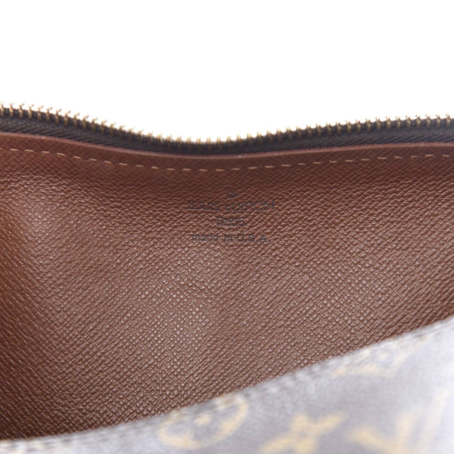 Monogram Papillon 26