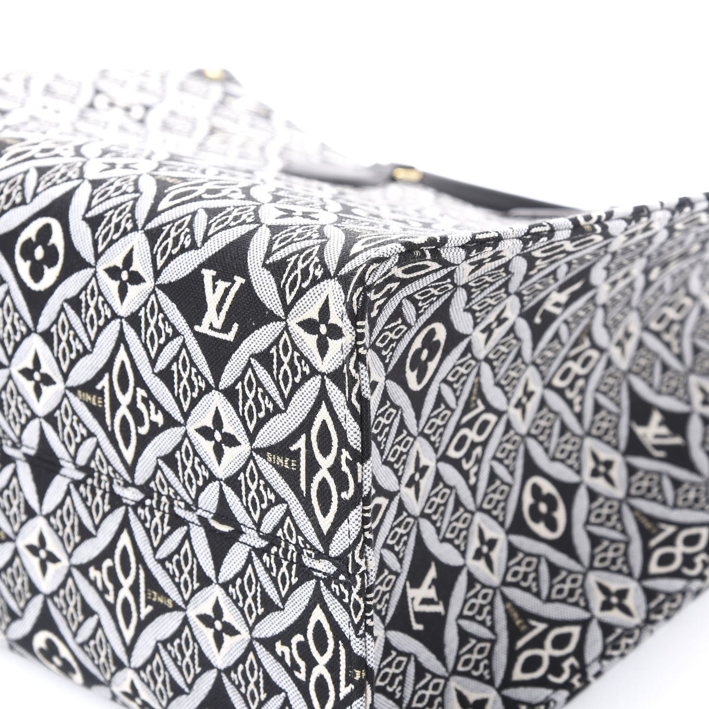 Jacquard Since 1854 Onthego GM Grey