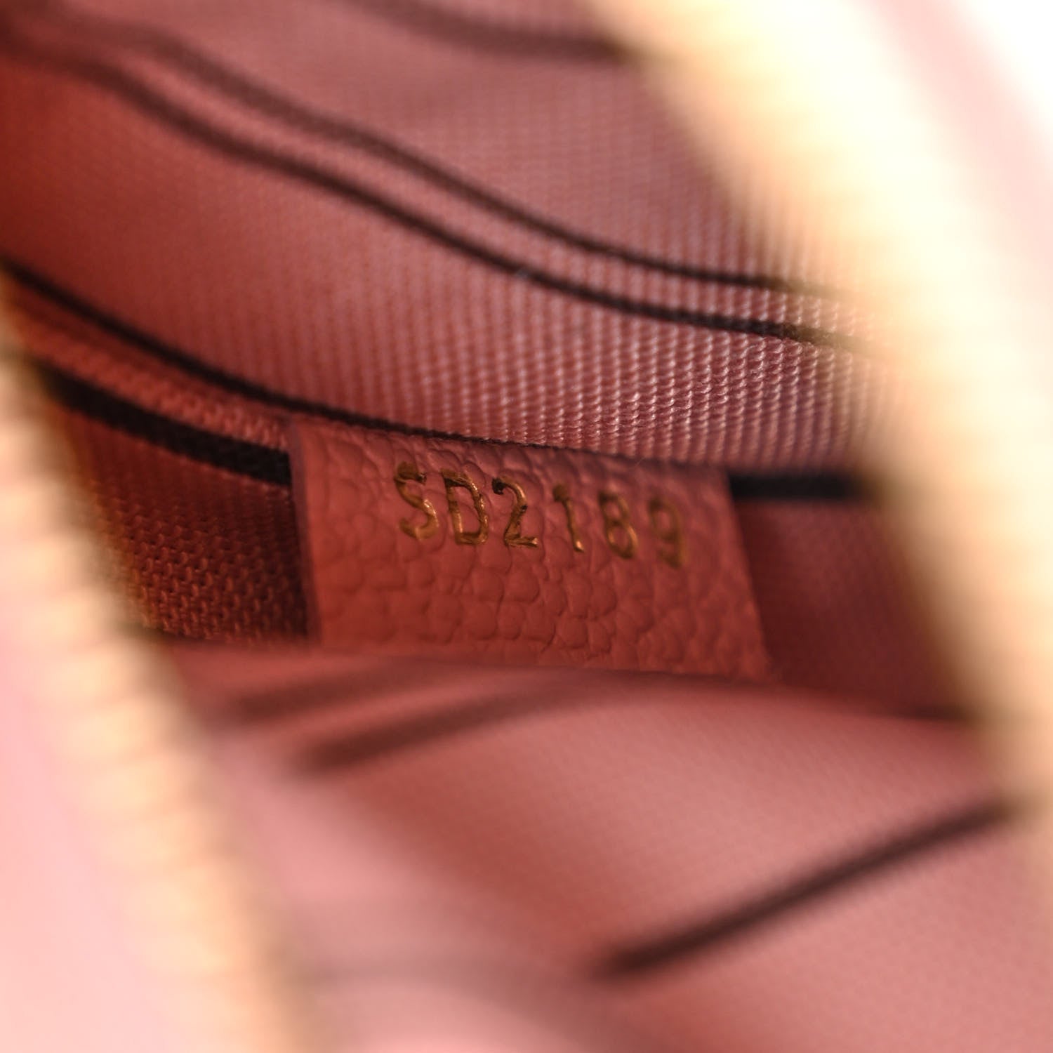 Louis Vuitton Empreinte Pochette Metis Rose Poudre 8 of 12