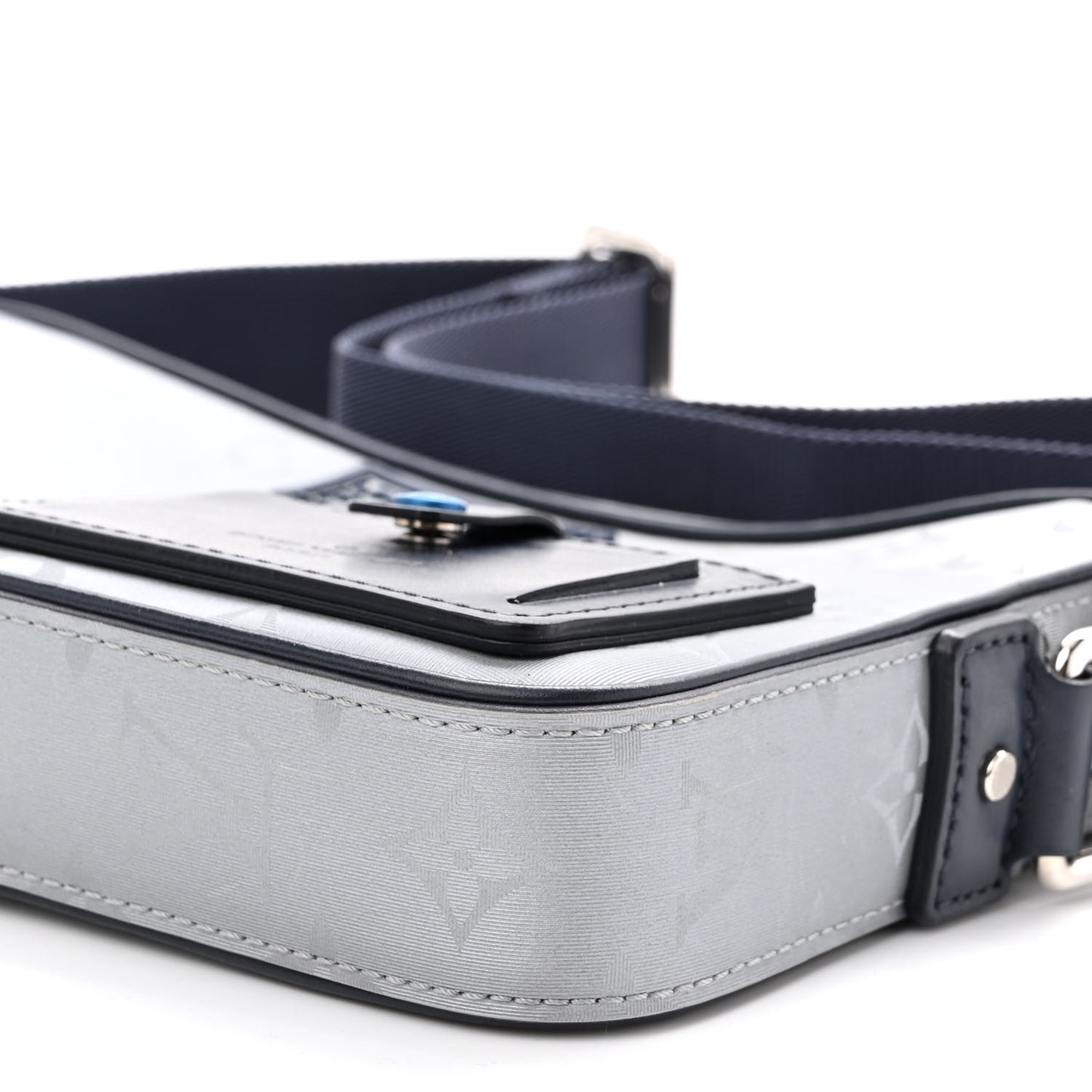 Monogram Alpha Messenger Satellite Silver