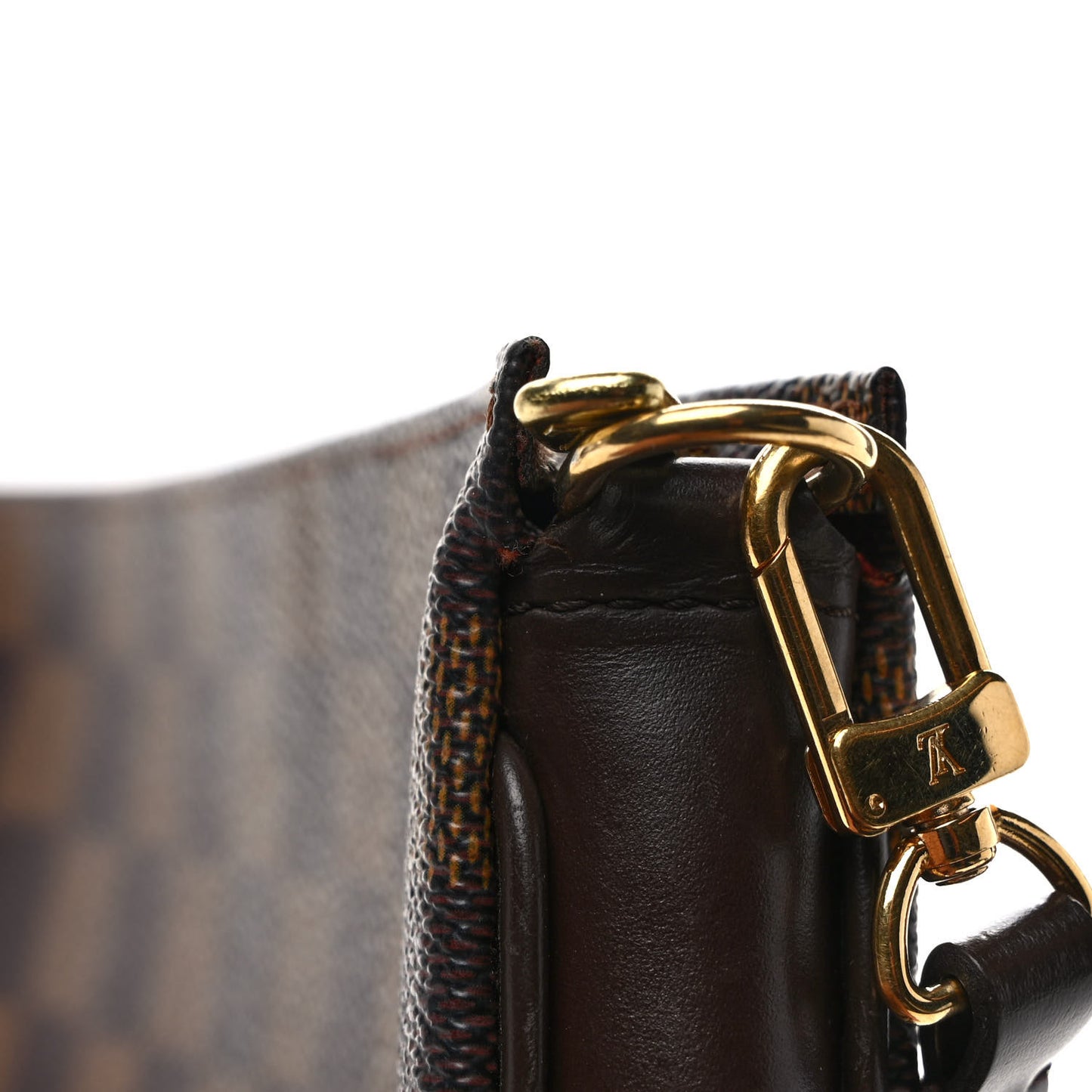 Damier Ebene Navona Pochette Accessories