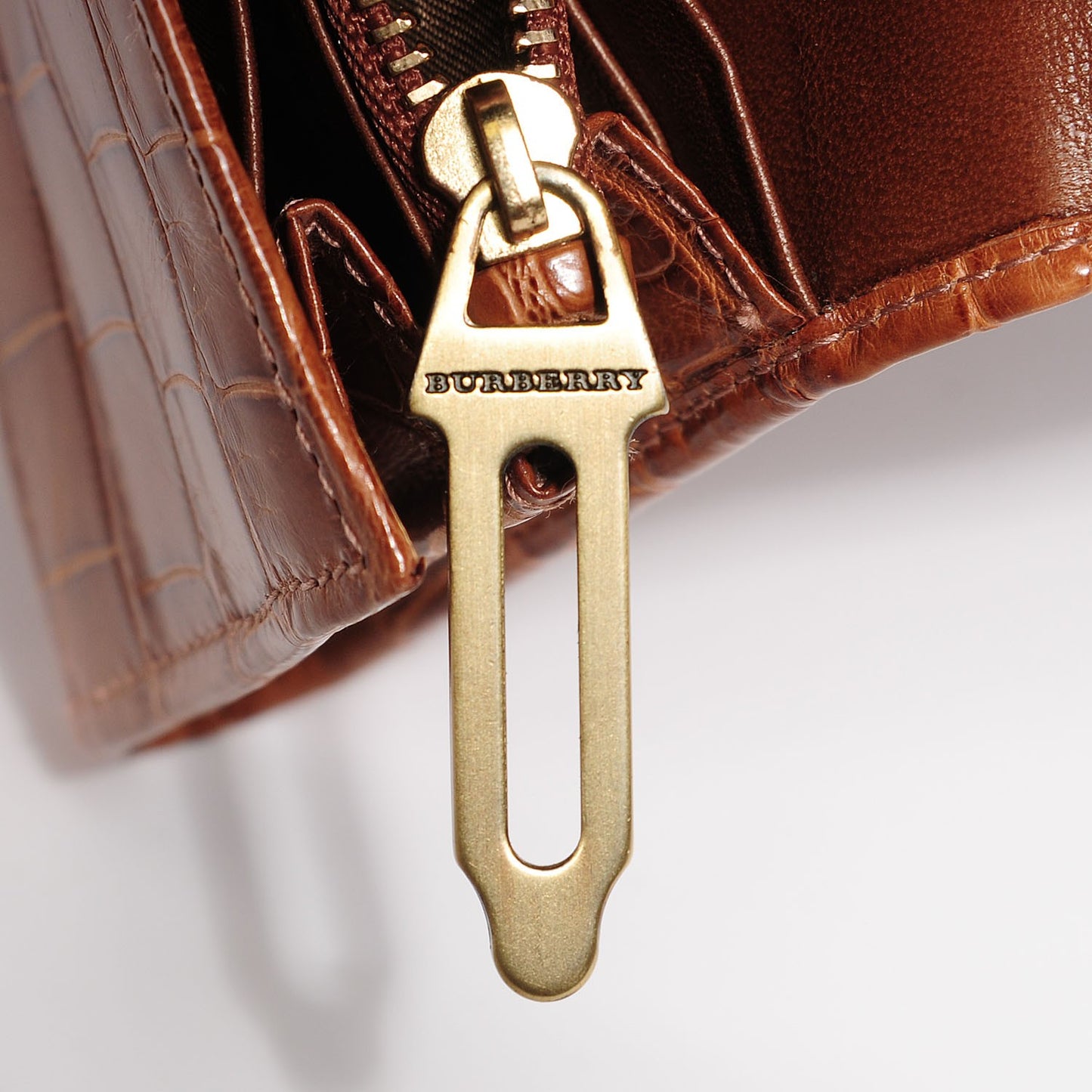 Alligator Compact Wallet Cognac